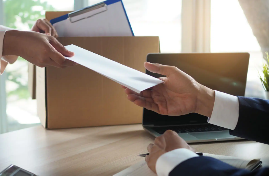 resignation letter uae